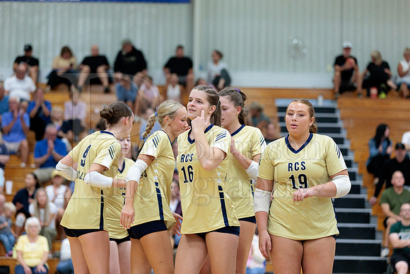 Rockford Christian Girls Varsity Volleyball vs St Edwards 8-27-2025-0552