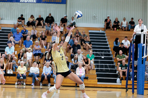 Rockford Christian Girls Varsity Volleyball vs St Edwards 8-27-2025-0580