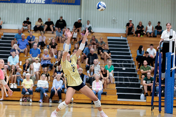 Rockford Christian Girls Varsity Volleyball vs St Edwards 8-27-2025-0581