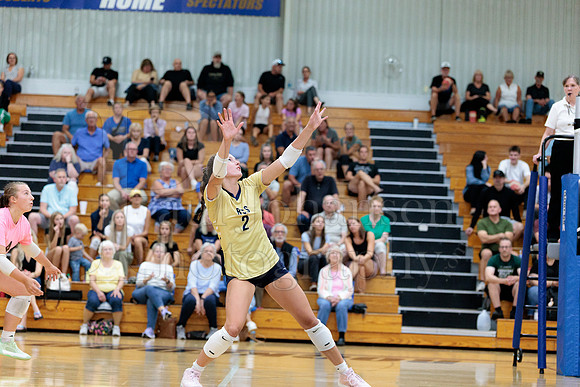 Rockford Christian Girls Varsity Volleyball vs St Edwards 8-27-2025-0583