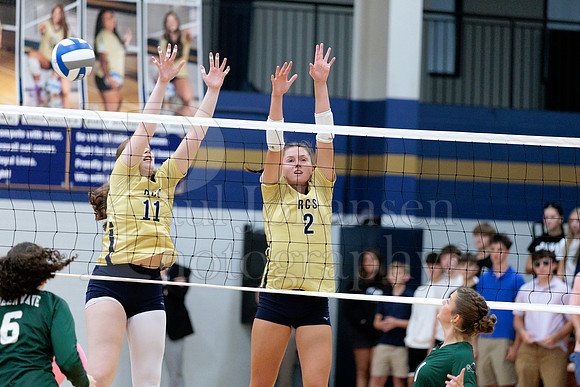 Rockford Christian Girls Varsity Volleyball vs St Edwards 8-27-2025-0627