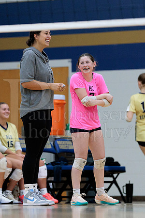 Rockford Christian Girls Varsity Volleyball vs St Edwards 8-27-2025-0881