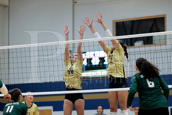 Rockford Christian Girls Varsity Volleyball vs St Edwards 8-27-2025-1008