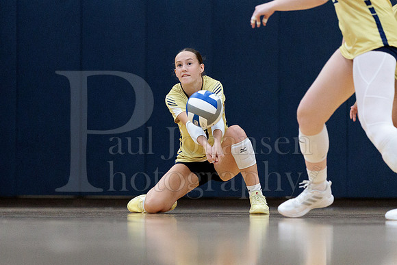Rockford Christian Girls Varsity Volleyball vs St Edwards 8-27-2025-1020