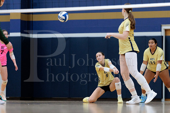Rockford Christian Girls Varsity Volleyball vs St Edwards 8-27-2025-1023