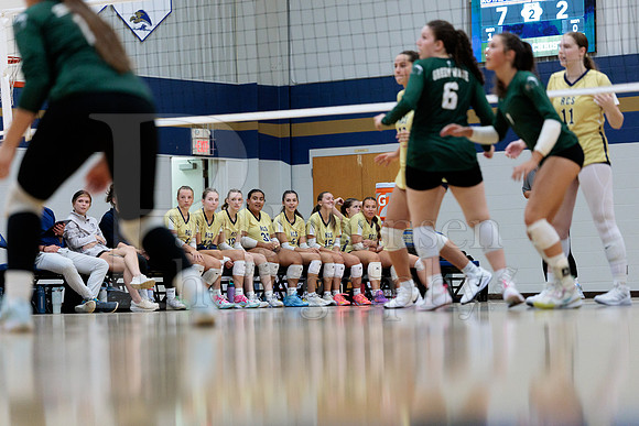Rockford Christian Girls Varsity Volleyball vs St Edwards 8-27-2025-1056