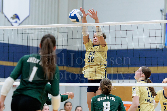 Rockford Christian Girls Varsity Volleyball vs St Edwards 8-27-2025-1146