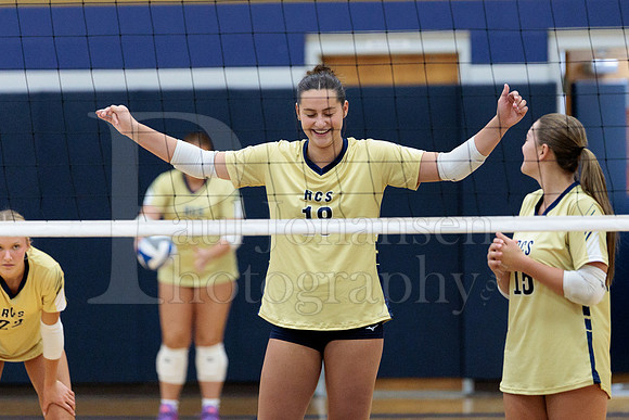 Rockford Christian Girls Varsity Volleyball vs St Edwards 8-27-2025-1181