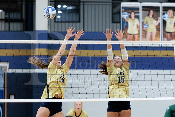 Rockford Christian Girls Varsity Volleyball vs St Edwards 8-27-2025-1216