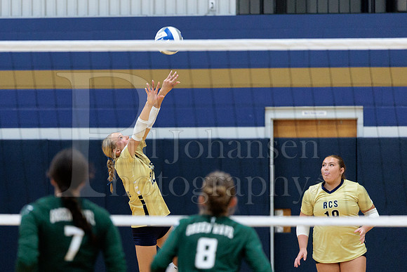 Rockford Christian Girls Varsity Volleyball vs St Edwards 8-27-2025-1221