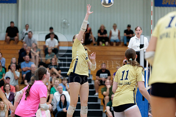 Rockford Christian Girls Varsity Volleyball vs St Edwards 8-27-2025-1453