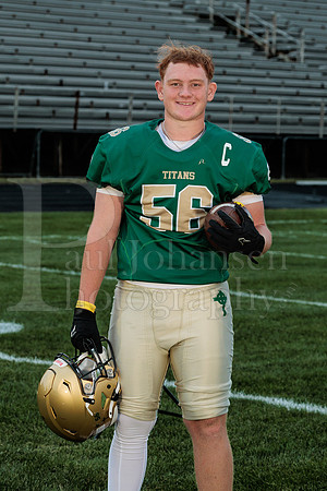 Boylan Varsity Football Senior Banner Shoot 8-27-2025-0002