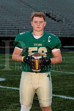 Boylan Varsity Football Senior Banner Shoot 8-27-2025-0015