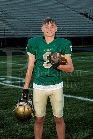 Boylan Varsity Football Senior Banner Shoot 8-27-2025-0042