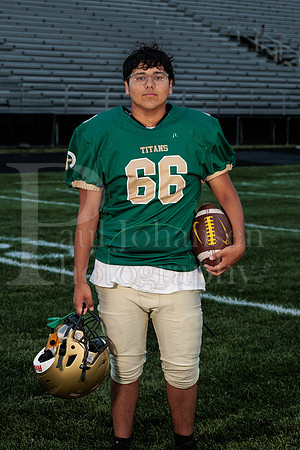 Boylan Varsity Football Senior Banner Shoot 8-27-2025-0077