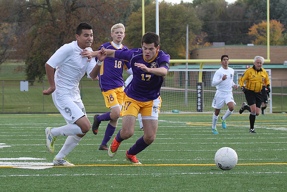 Boylan Varsity Boys Soccer vs Hononegah Regional Final 10-26-2013-4919