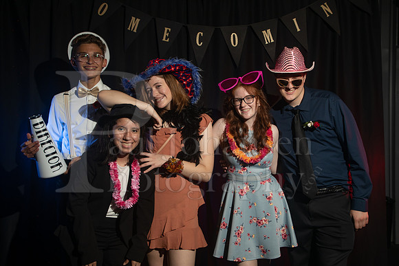 Rockford Christian Homecoming Dance 10-2-2021-0058
