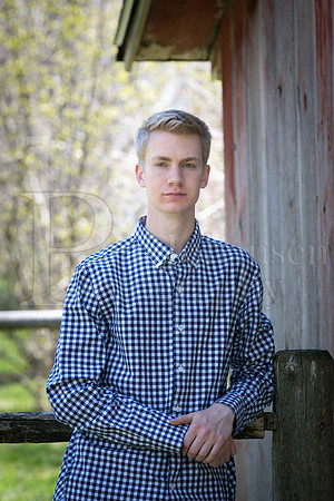 Nick Monkemeyer Senior Images Finals 5-1-2016-0103_pp