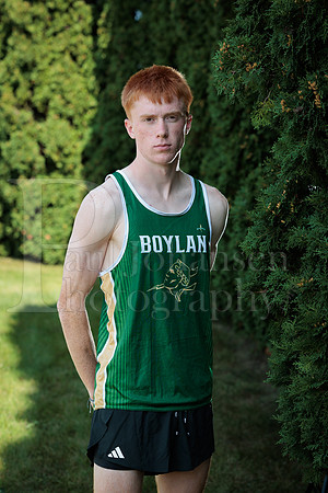 Boylan Cross Country Senior Banner Shoot 9-8-2025-0012