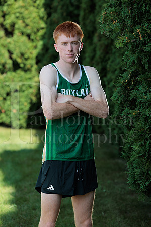 Boylan Cross Country Senior Banner Shoot 9-8-2025-0018
