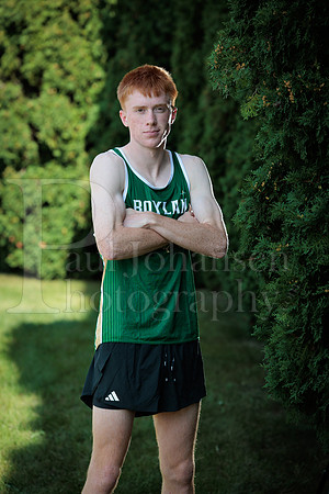 Boylan Cross Country Senior Banner Shoot 9-8-2025-0019
