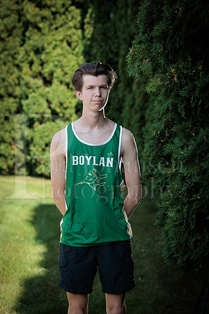 Boylan Cross Country Senior Banner Shoot 9-8-2025-0025