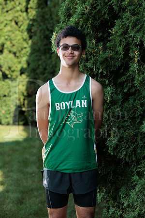 Boylan Cross Country Senior Banner Shoot 9-8-2025-0047