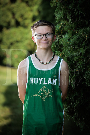Boylan Cross Country Senior Banner Shoot 9-8-2025-0055