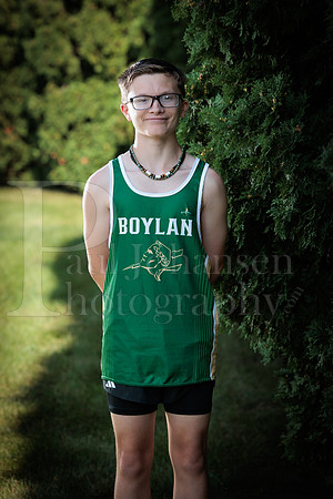 Boylan Cross Country Senior Banner Shoot 9-8-2025-0058