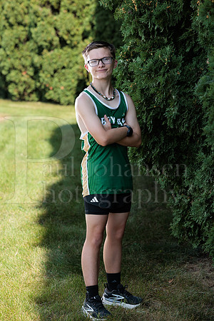 Boylan Cross Country Senior Banner Shoot 9-8-2025-0064