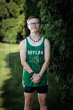 Boylan Cross Country Senior Banner Shoot 9-8-2025-0068