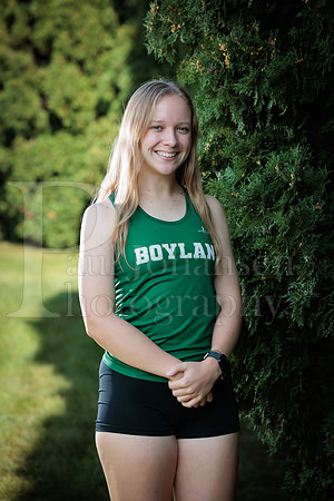 Boylan Cross Country Senior Banner Shoot 9-8-2025-0071