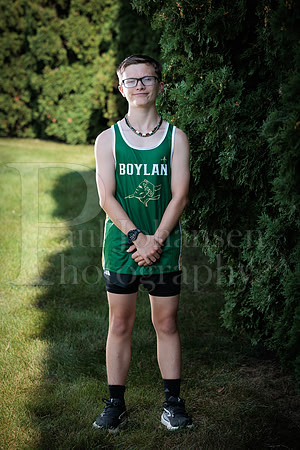Boylan Cross Country Senior Banner Shoot 9-8-2025-0070