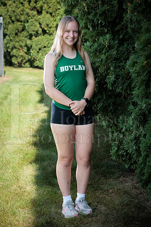 Boylan Cross Country Senior Banner Shoot 9-8-2025-0076