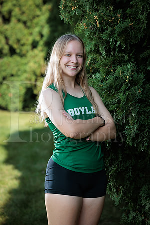 Boylan Cross Country Senior Banner Shoot 9-8-2025-0079