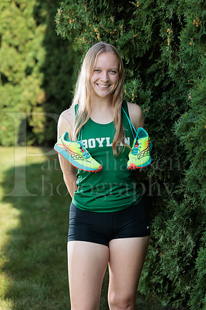Boylan Cross Country Senior Banner Shoot 9-8-2025-0090