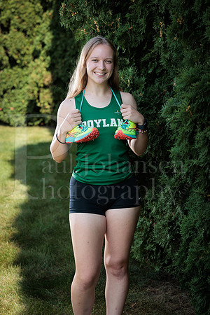 Boylan Cross Country Senior Banner Shoot 9-8-2025-0095