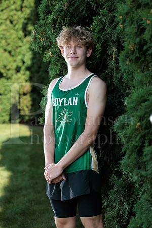 Boylan Cross Country Senior Banner Shoot 9-8-2025-0113