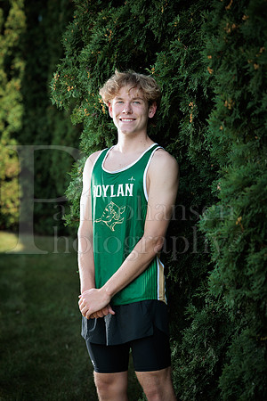 Boylan Cross Country Senior Banner Shoot 9-8-2025-0119