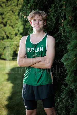 Boylan Cross Country Senior Banner Shoot 9-8-2025-0126