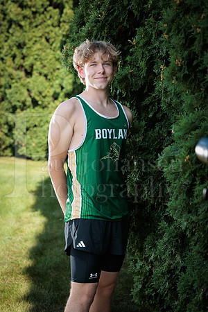 Boylan Cross Country Senior Banner Shoot 9-8-2025-0130
