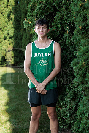 Boylan Cross Country Senior Banner Shoot 9-8-2025-0138
