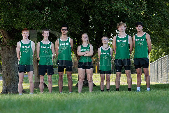 Boylan Cross Country Senior Banner Shoot 9-8-2025-0161