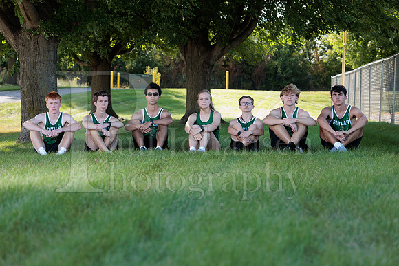 Boylan Cross Country Senior Banner Shoot 9-8-2025-0168
