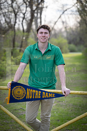 Nolan Brauns Senior Images 5-4-2022-0329