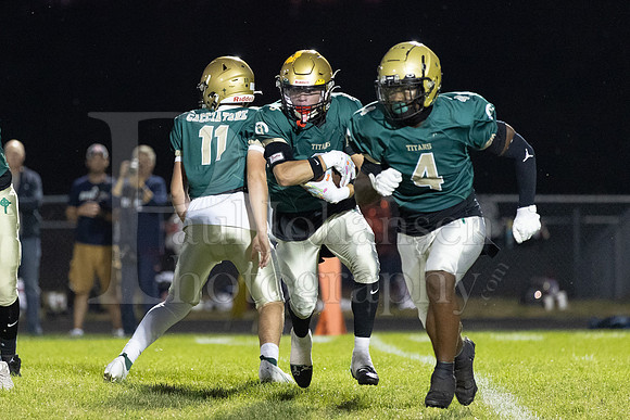 Boylan Varsity Football vs Belv North 9-19-2025-0402