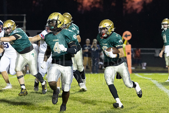 Boylan Varsity Football vs Belv North 9-19-2025-0405