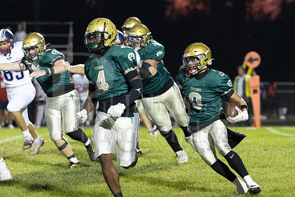 Boylan Varsity Football vs Belv North 9-19-2025-0407