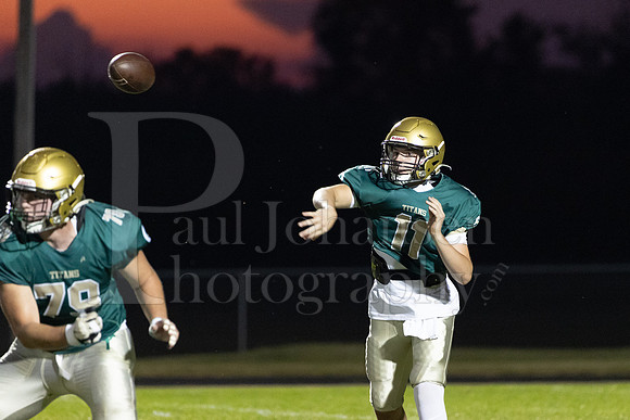 Boylan Varsity Football vs Belv North 9-19-2025-0442