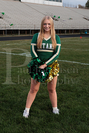 Boylan Cheer Seniors Banner Shoot 9-19-2025-0012
